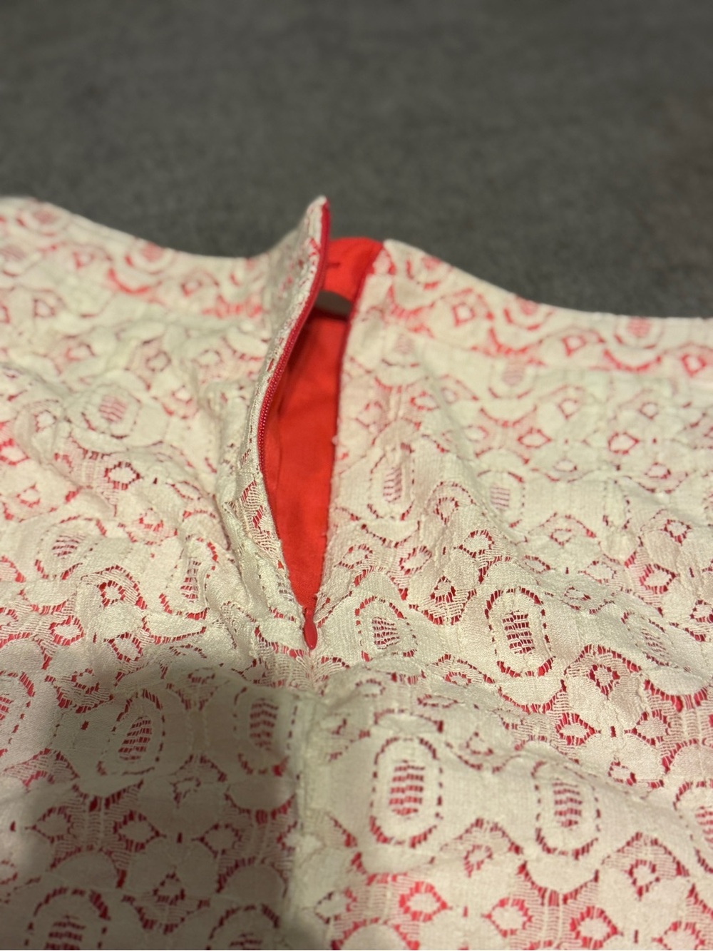 Willi Smith Cream Lace Mini Skirt with Pink Underlay Size 10 - Picture 5 of 8